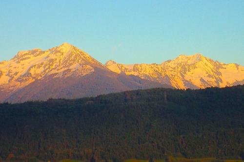Bed & Breakfast Le Belv�d�re : Chambres Et Table D'h�tes