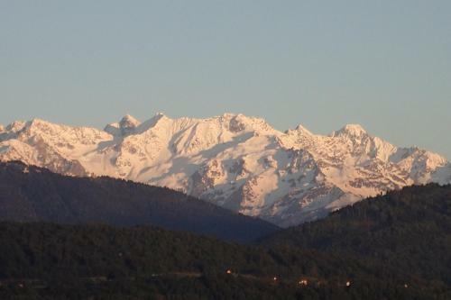 Bed & Breakfast Le Belv�d�re : Chambres Et Table D'h�tes