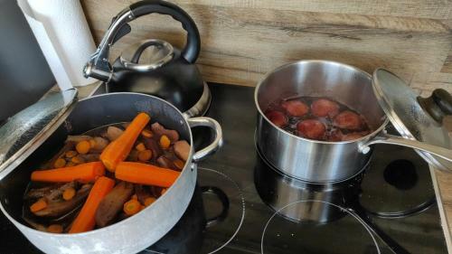 Bed & Breakfast Le Belv�d�re : Chambres Et Table D'h�tes