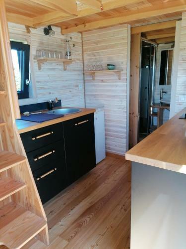 Tiny House Dans Jardin Priv� � La Campagne