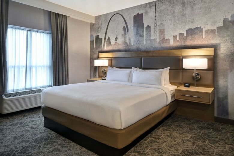Hotel Holiday Inn St. Louis-airport