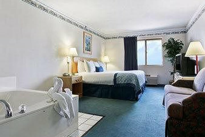 Hotel Baymont Inn & Suites South Haven