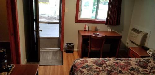 Wolds Motel - Mt. Pleasant