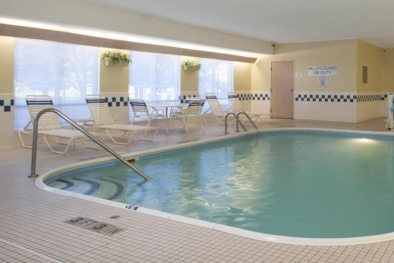 Hotel Fairfield Inn & Suites Mt. Pleasant