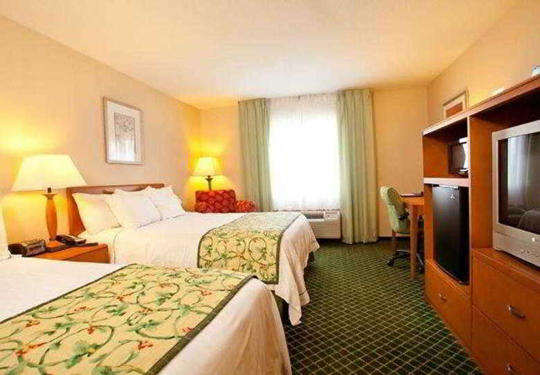 Hotel Fairfield Inn & Suites Mt. Pleasant