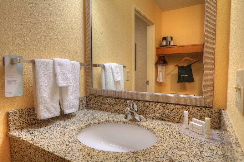 Hotel Fairfield Inn & Suites Mt. Pleasant