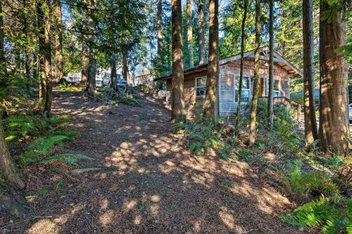 Kingston Home With Deck - 5 Minutes To Private Beach