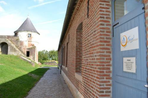 Albergue Auberge de Jeunesse-la Hulotte