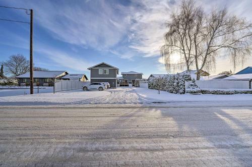 Apartamento Bright La Conner Getaway With Mountain Views!