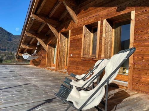 Azal�e, Chalet De Luxe - Propri�t�s Mont Amour