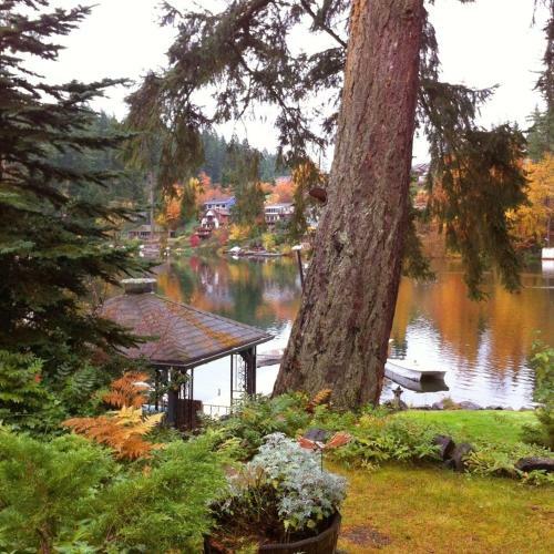Bed & Breakfast Linda's By The Lake