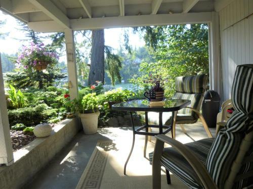 Bed & Breakfast Linda's By The Lake
