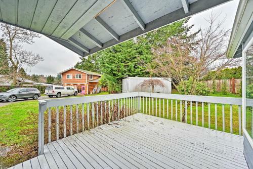 Lively Seattle Area Abode Near Parks And Golf