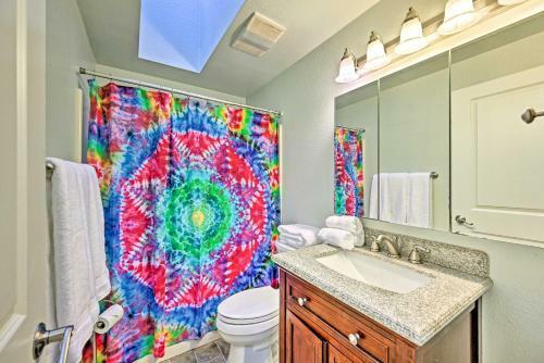 Lively Seattle Area Abode Near Parks And Golf