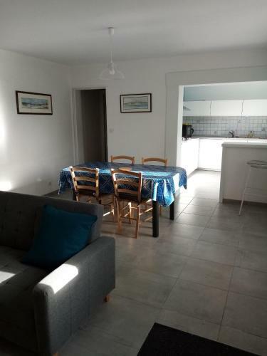 Petite Maison De Campagne