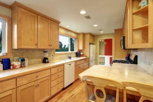 Mercer Island Living
