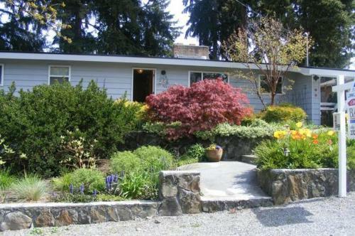 Mercer Island Living