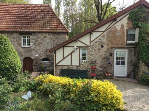 Bed & Breakfast Le Moulin De La Castellerie