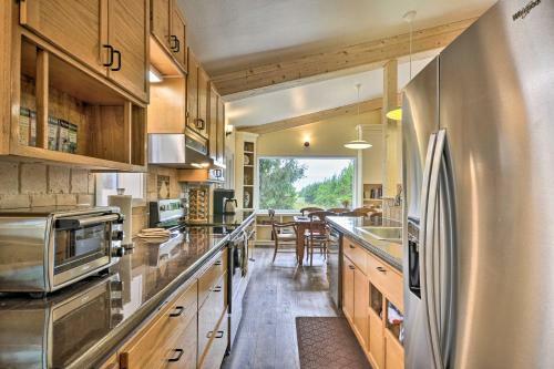 Oceanfront Retreat With Private Long Beach Access!
