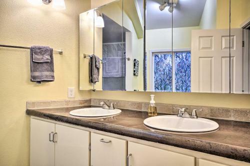 Oceanfront Retreat With Private Long Beach Access!
