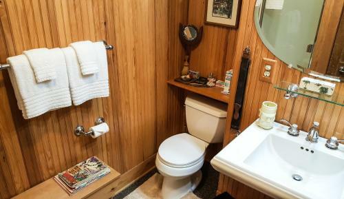 Hostal Skagit Valley Farmland View Cabin