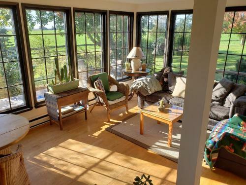 Hostal Skagit Valley Farmland View Cabin