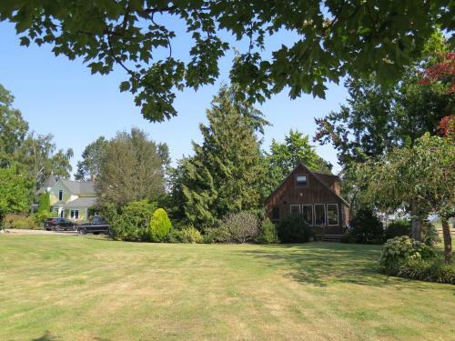 Hostal Skagit Valley Farmland View Cabin