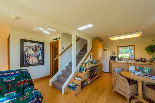 Hostal Skagit Valley Farmland View Cabin