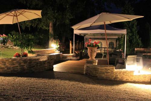Hotel La Garenne De Morestel