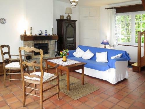 Holiday Home Les Embruns - Czn111