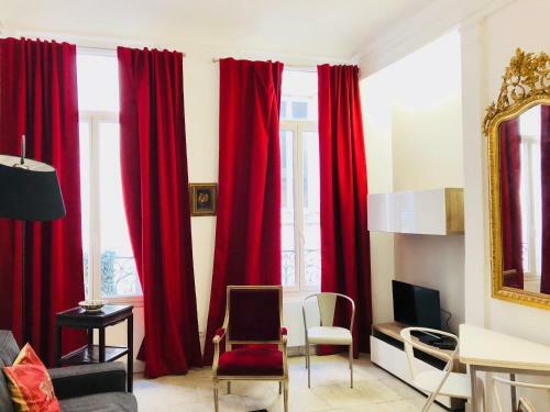 Apartamentos La Canourgue, Appart de Charme Parking Gratuit