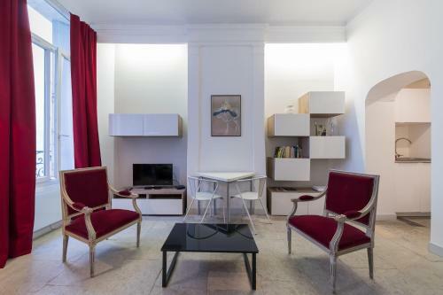 Apartamentos La Canourgue, Appart de Charme Parking Gratuit