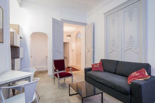 Apartamentos La Canourgue, Appart de Charme Parking Gratuit