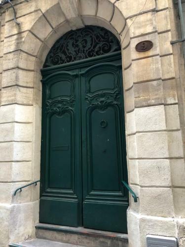 Apartamentos La Canourgue, Appart de Charme Parking Gratuit