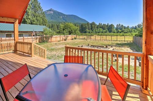 Rustic Cabin Near Mt Rainier Fire Pit And Bbq