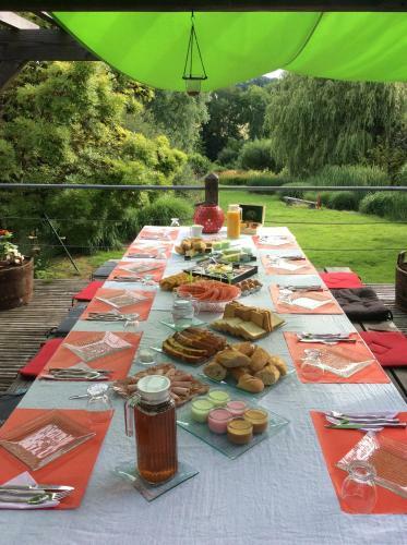 Hostal Aux Neuf Saules