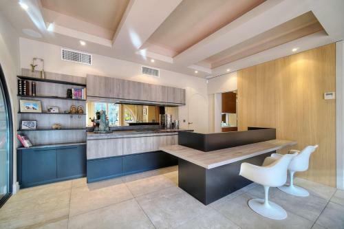 Cannes Luxury Rental - Magnificent Villa