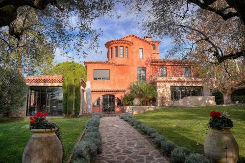 Cannes Luxury Rental - Magnificent Villa