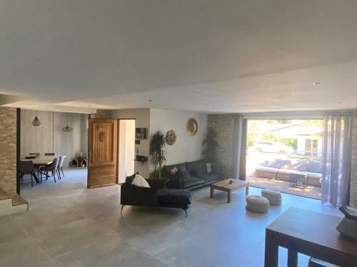 Villa 4 Chambres Studio Piscine