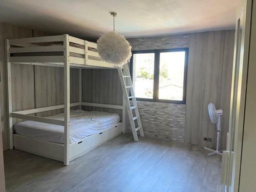 Villa 4 Chambres Studio Piscine