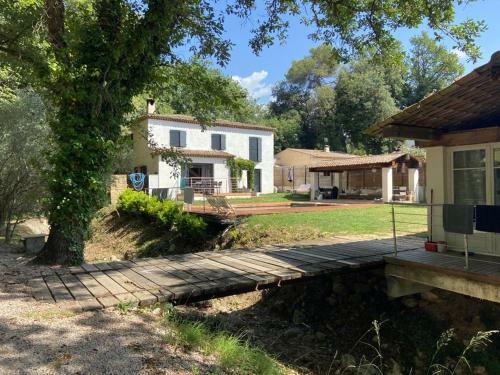 Villa 4 Chambres Studio Piscine