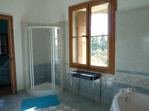 Hostal Chateau La Bouriette