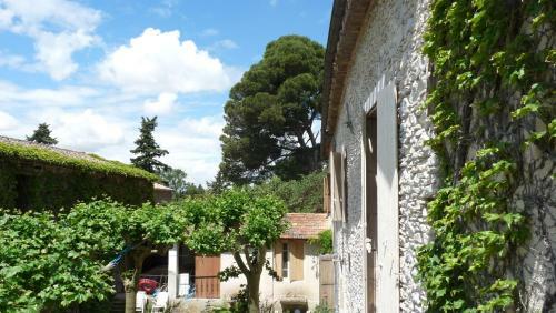 Hostal Chateau La Bouriette