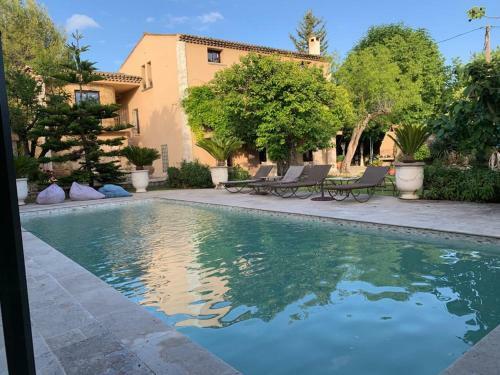 Villa Spacieuse � Mougins - 10 Min De Cannes
