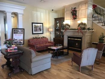 Natchez Grand Hotel
