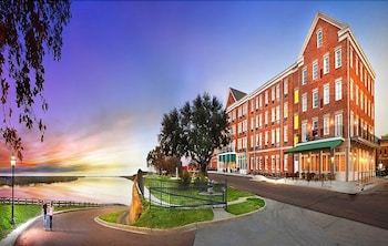 Natchez Grand Hotel