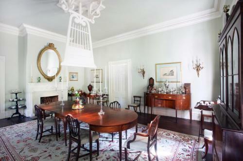 Linden - A Historic Antebellum Bed And Breakfast