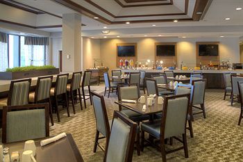 Hotel Doubletree By Hilton Detroit Novi