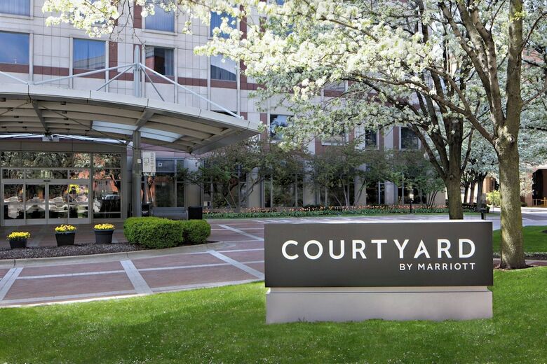Hotel Courtyard Grand Rapids Downtown