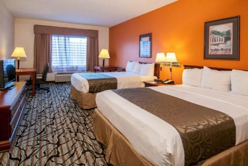 Hotel Baymont Inn & Suites